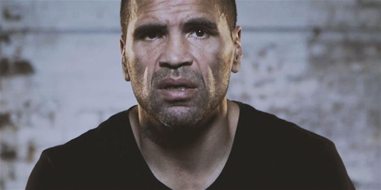 Horn v Mundine Predictions & Betting Odds