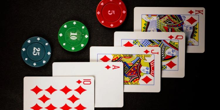 A Concise Guide To Playing Deuces Wild Poker