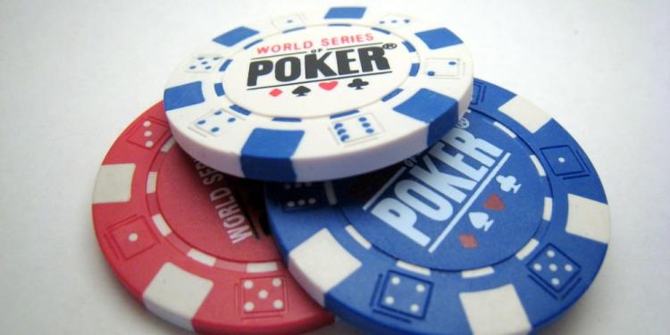 A Complete Guide To How Casinos Make Money From Poker